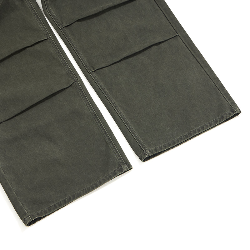 Loose Fit Pleated Knee Cargo Trousers