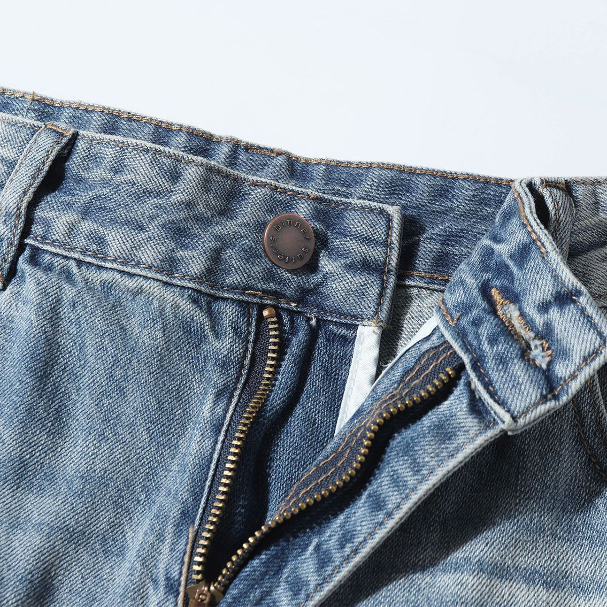 Vintage Light Wash High Waisted Wide Leg Relaxed Jeans