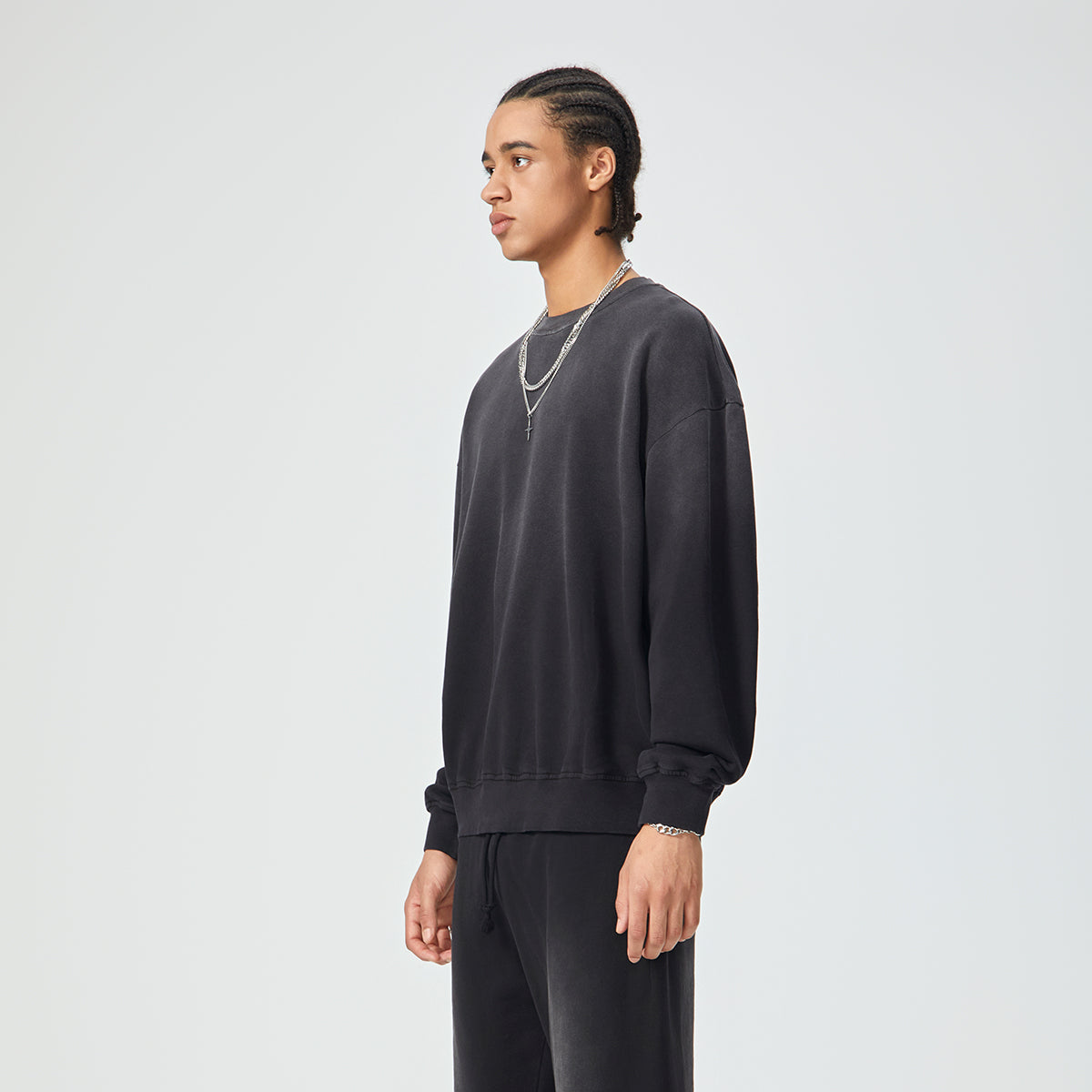 Men's Relaxed Washed Gradient Sweatshirt