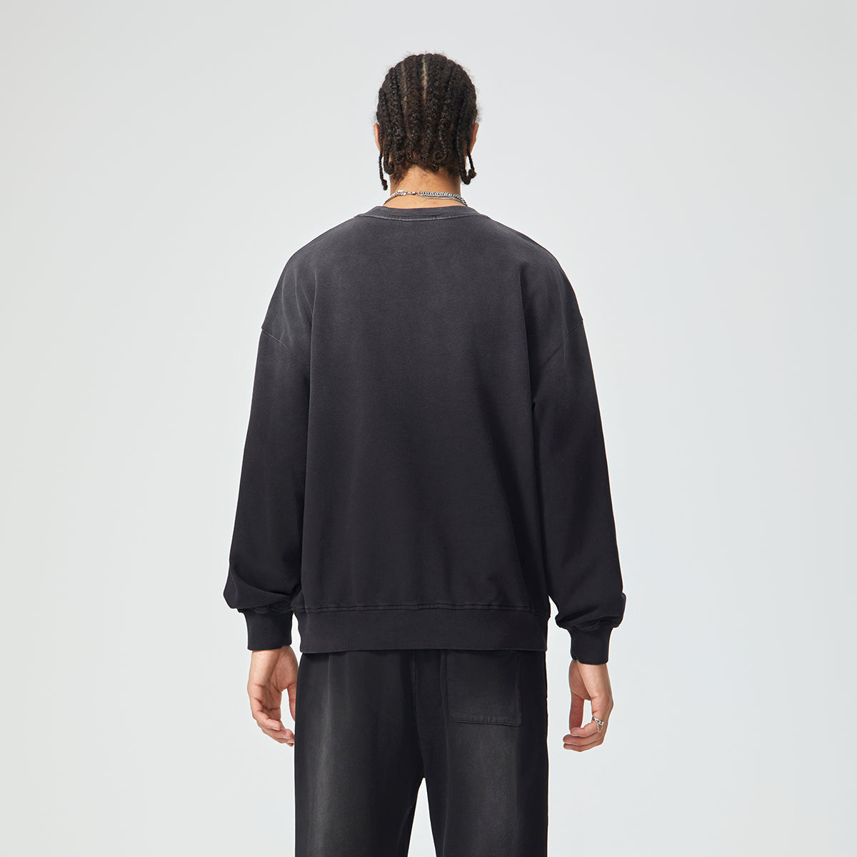 Men's Relaxed Washed Gradient Sweatshirt