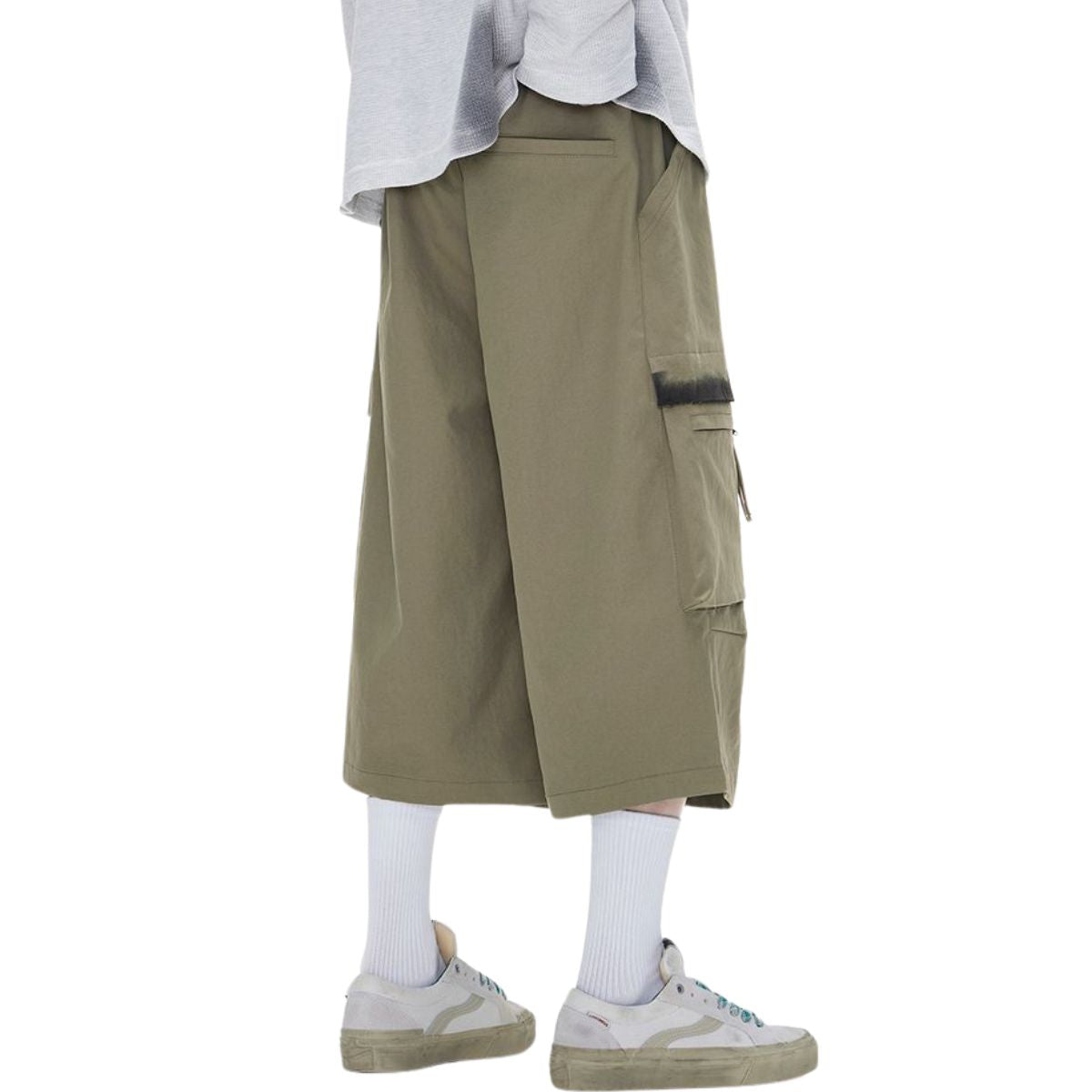 Cargo Wide-Leg Cropped Pants