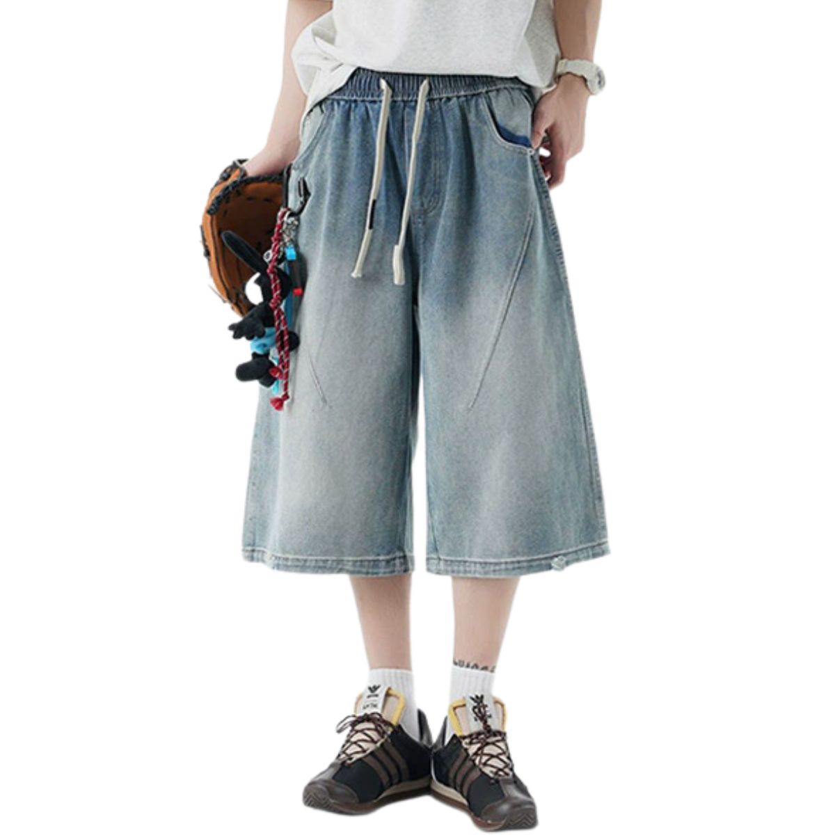 Cropped Wide-Leg Distressed Denim Pants