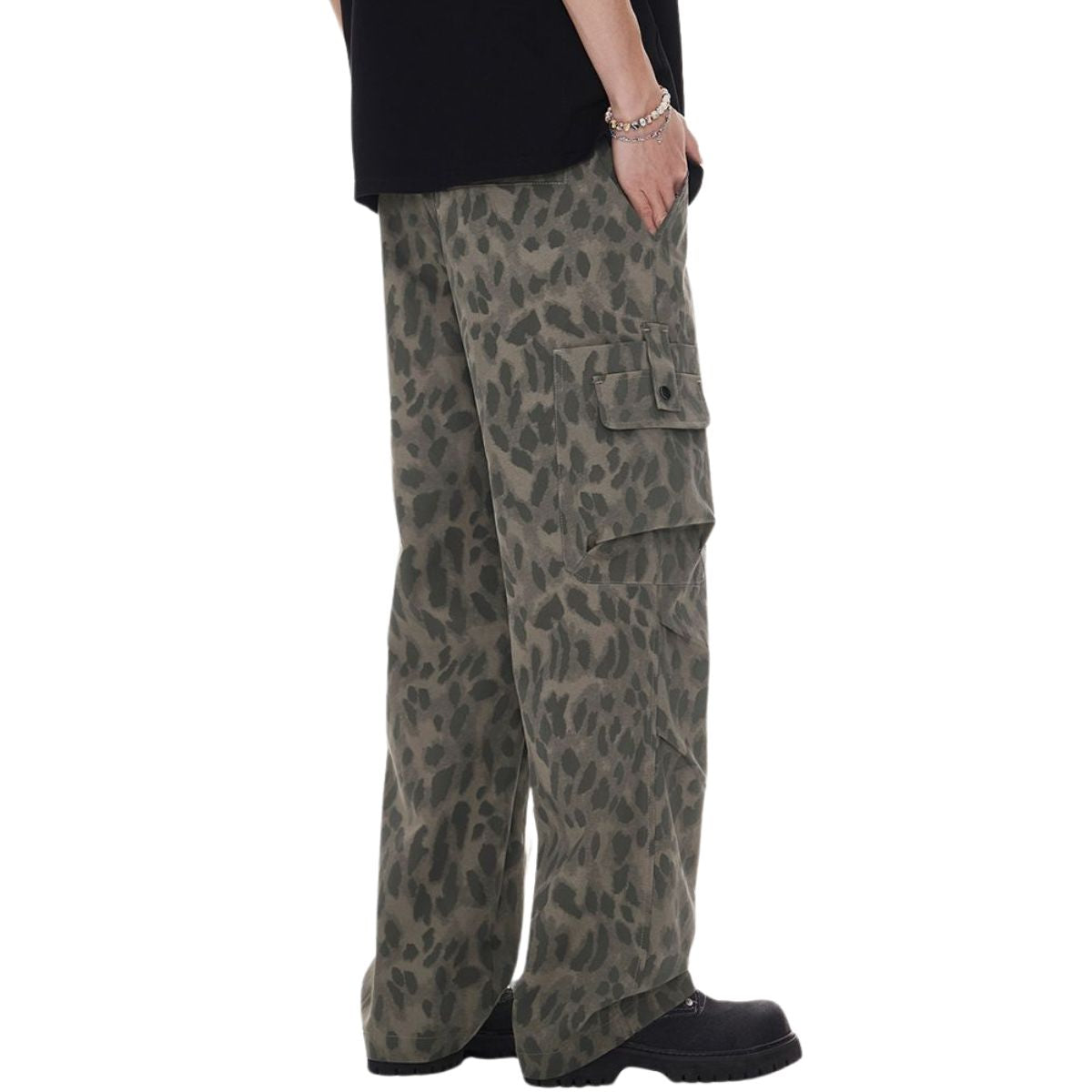 Relaxed Fit Leopard Cargo Trousers