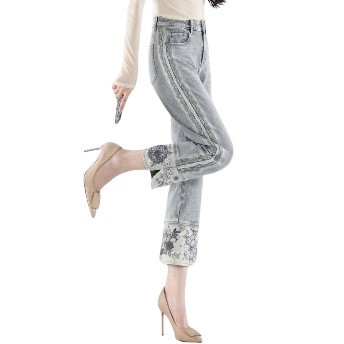 Relaxed-Fit Patchwork Embroidered Cropped Jeans