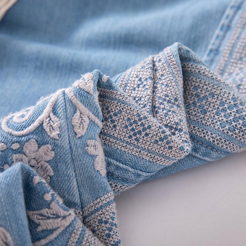 Raw Hem Ethnic Motif Embroidery Flared Jeans