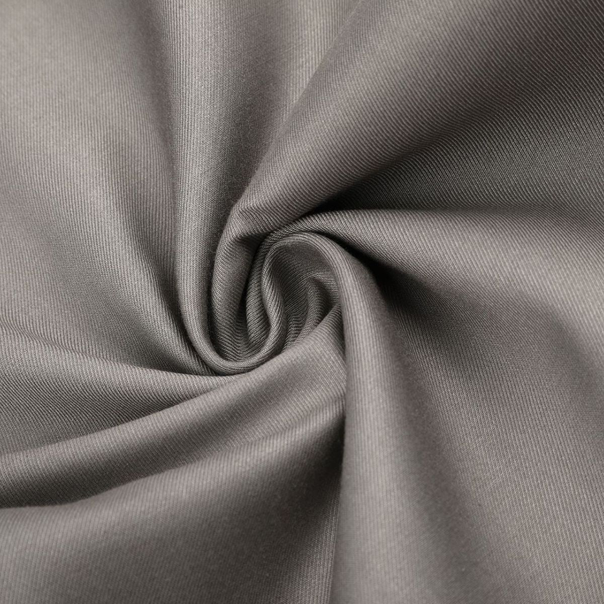 Quiet Luxury Pleated Straight-Leg Trousers