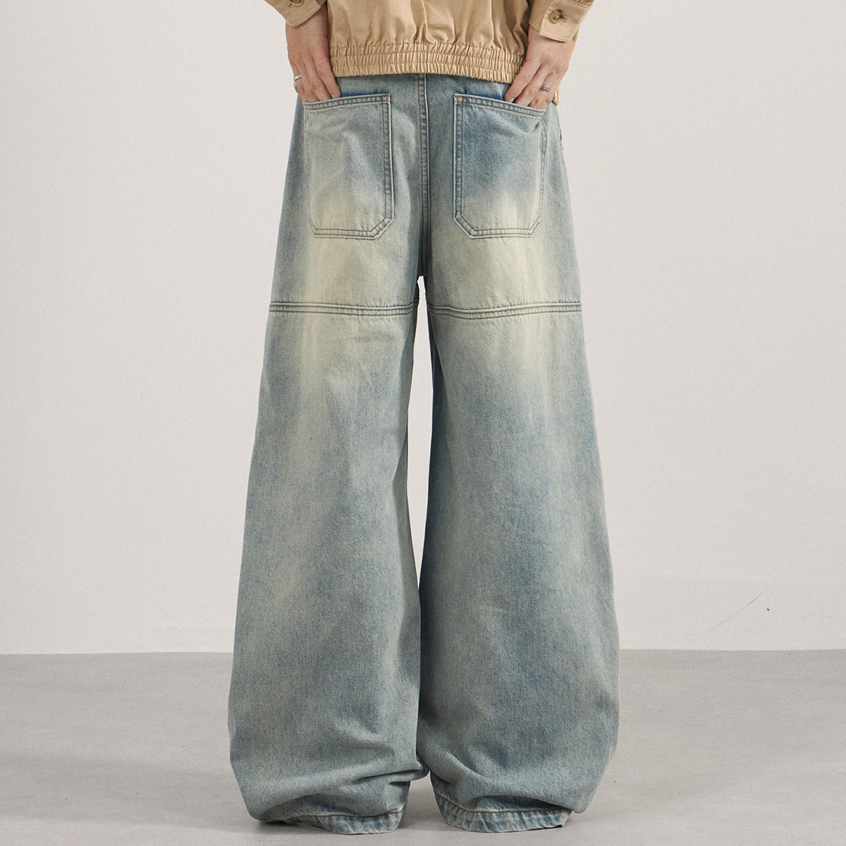 Distressed Light Wash Vintage Wide Leg Pants