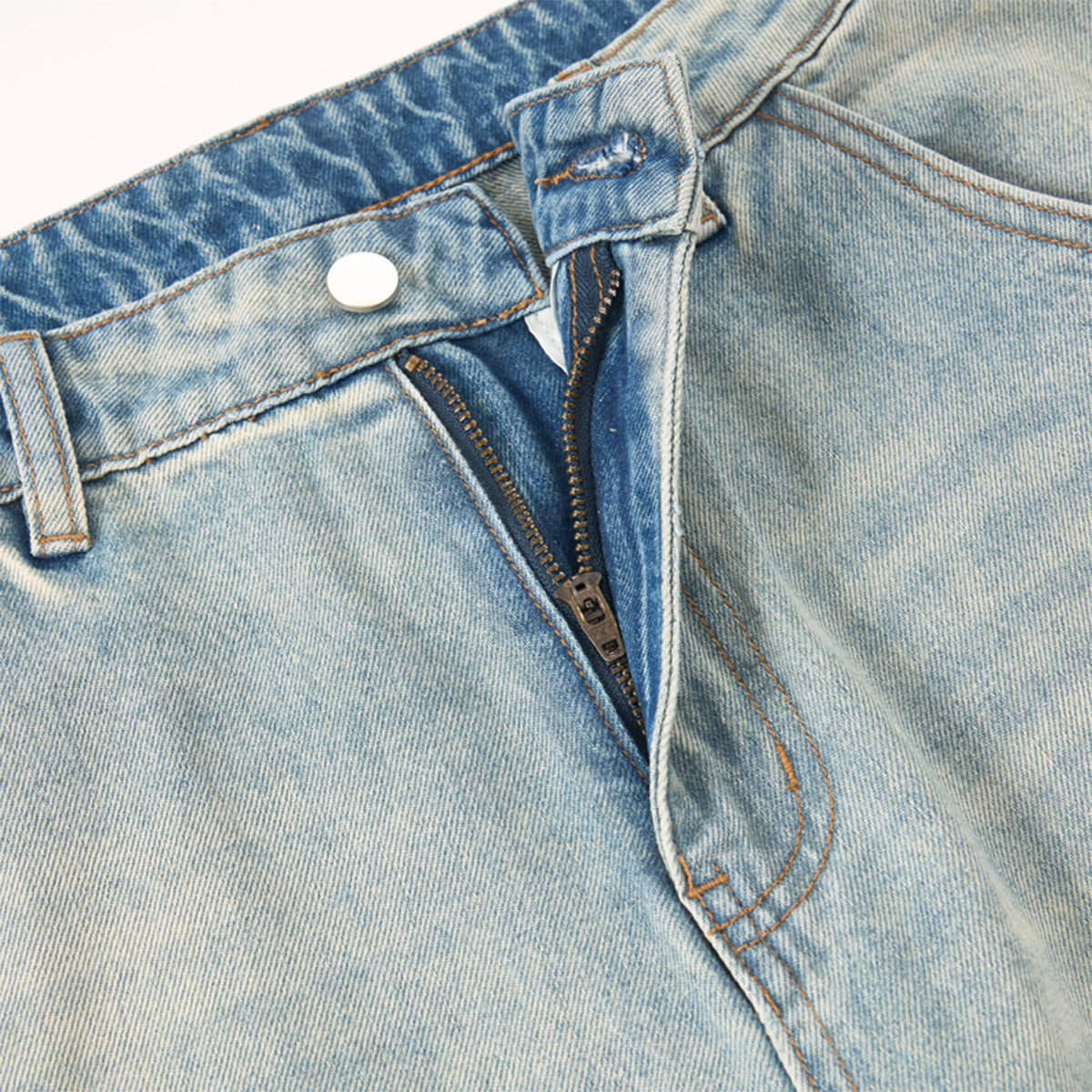 Distressed Light Wash Vintage Wide Leg Pants