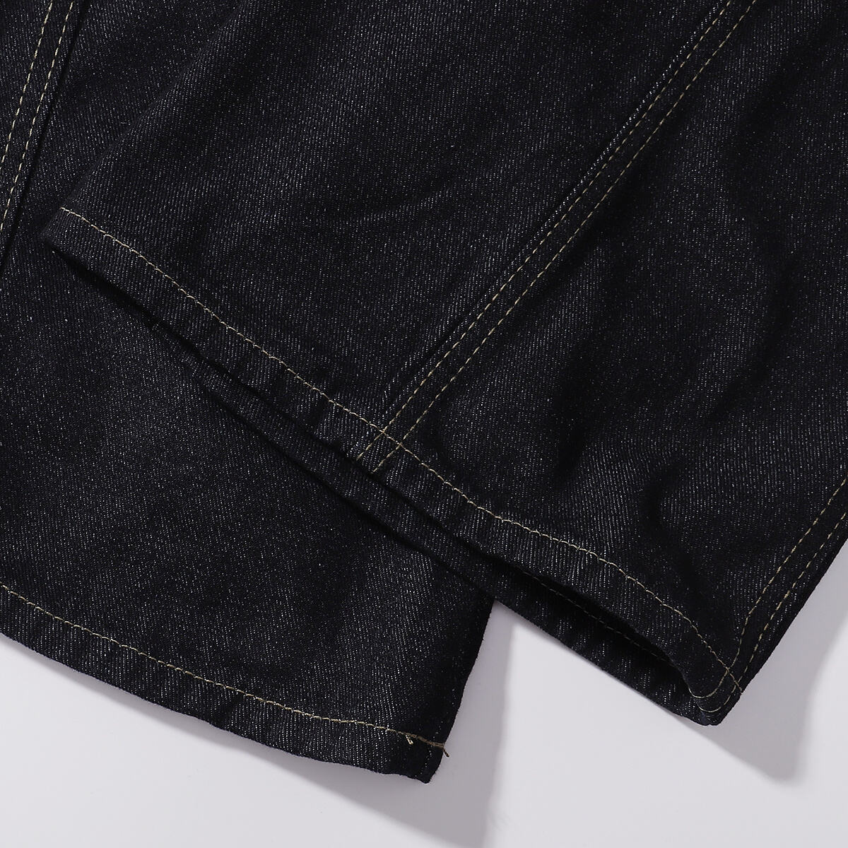 Curved Button Fly Wide-Leg Jeans