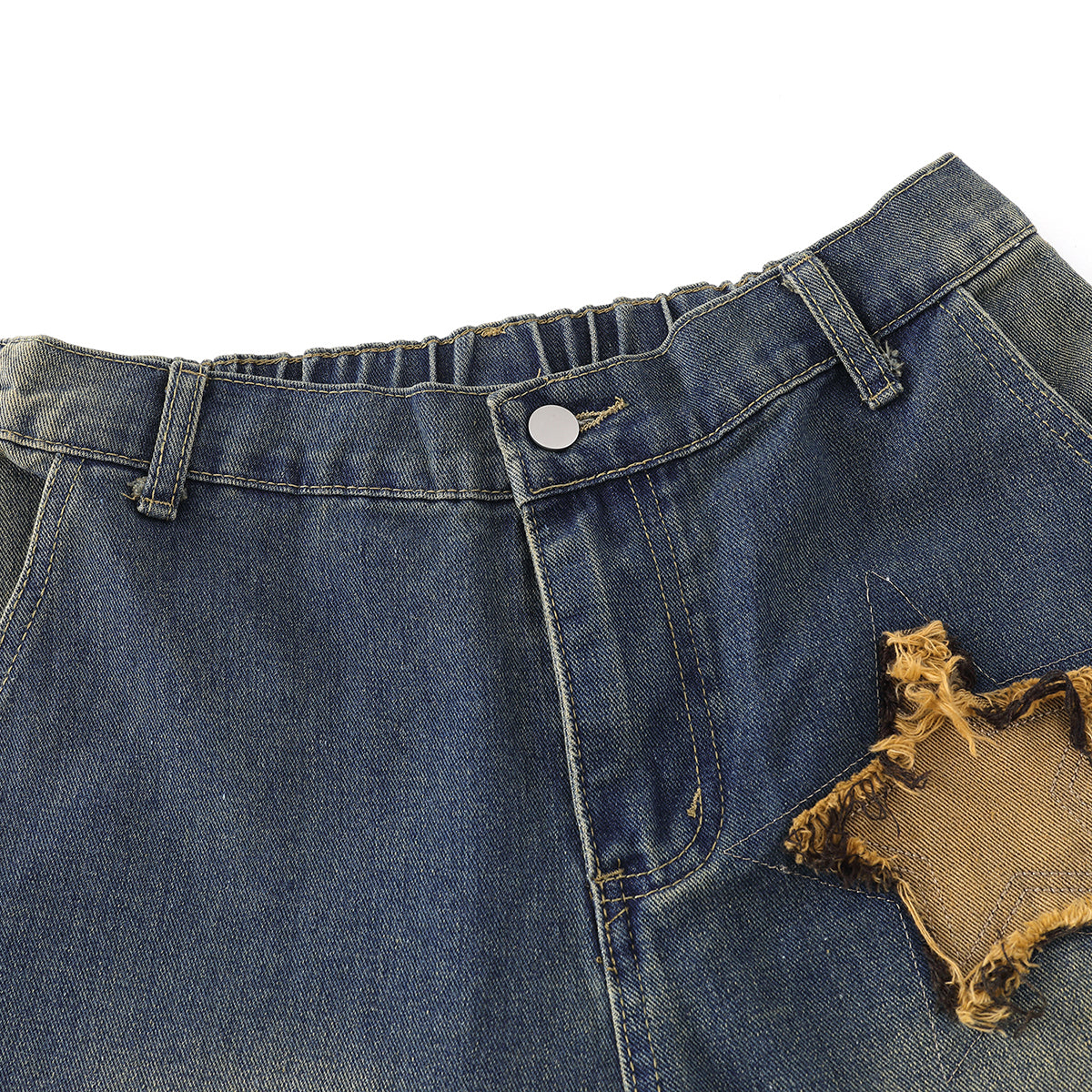 Contrast Raw-Edge Star Applique Bermuda Shorts