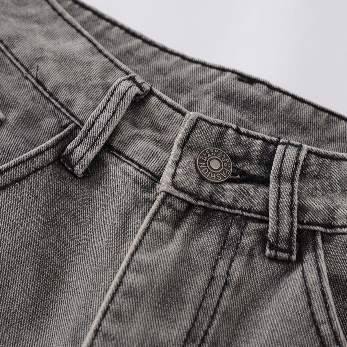 Paint Splatter Panel Stitching Barrel-Leg Jeans