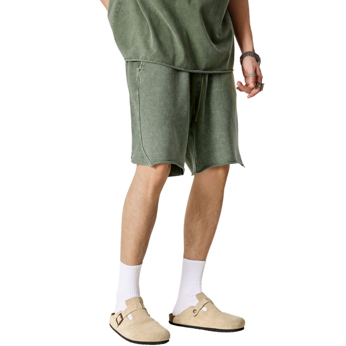 Washed Raw Edge Baggy Shorts