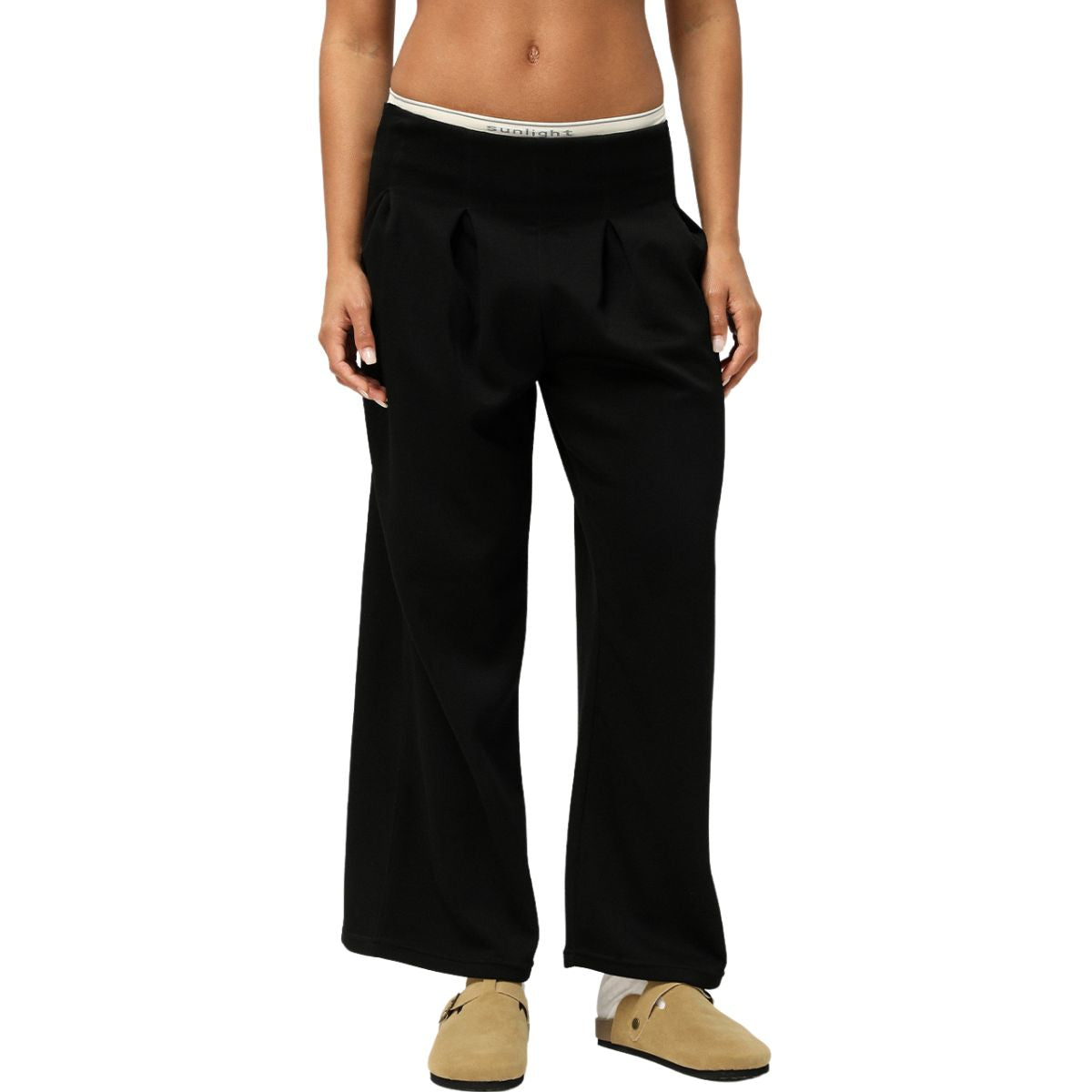 Women's Oversized Pleated Trousers
