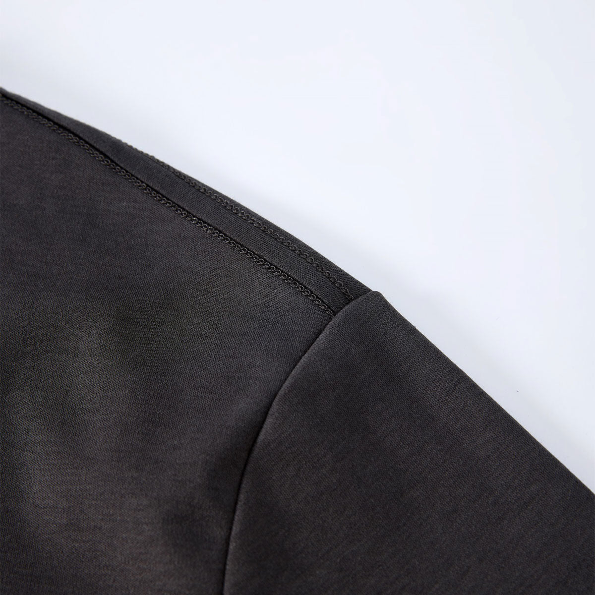 Contrast Stitch Sporty Raglan Sleeve Tee