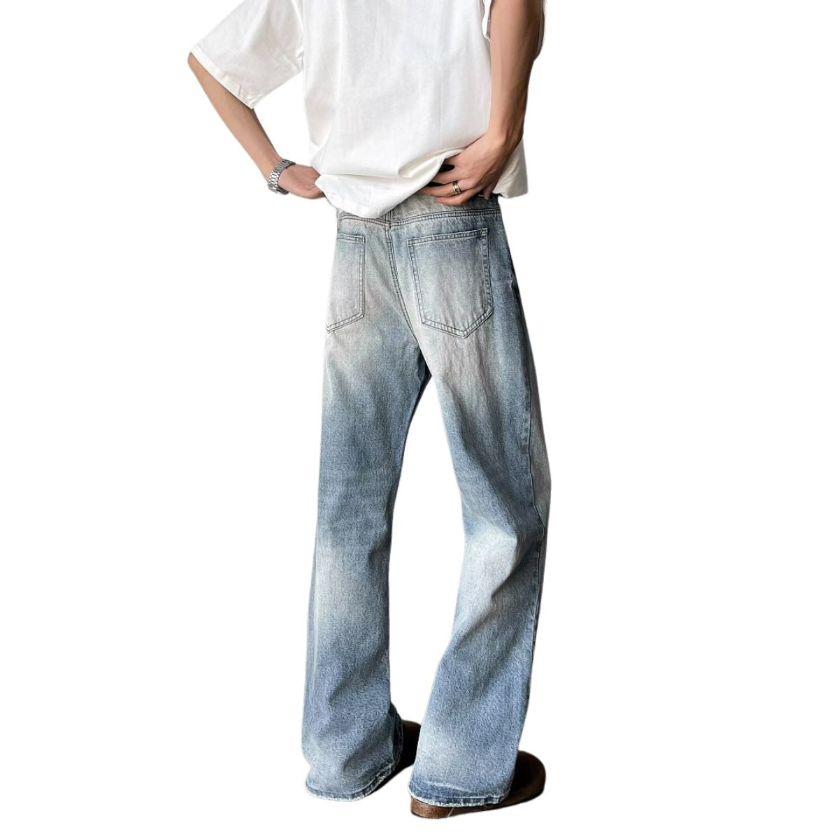 Light Fade Vintage Straight Cut Denim Jeans