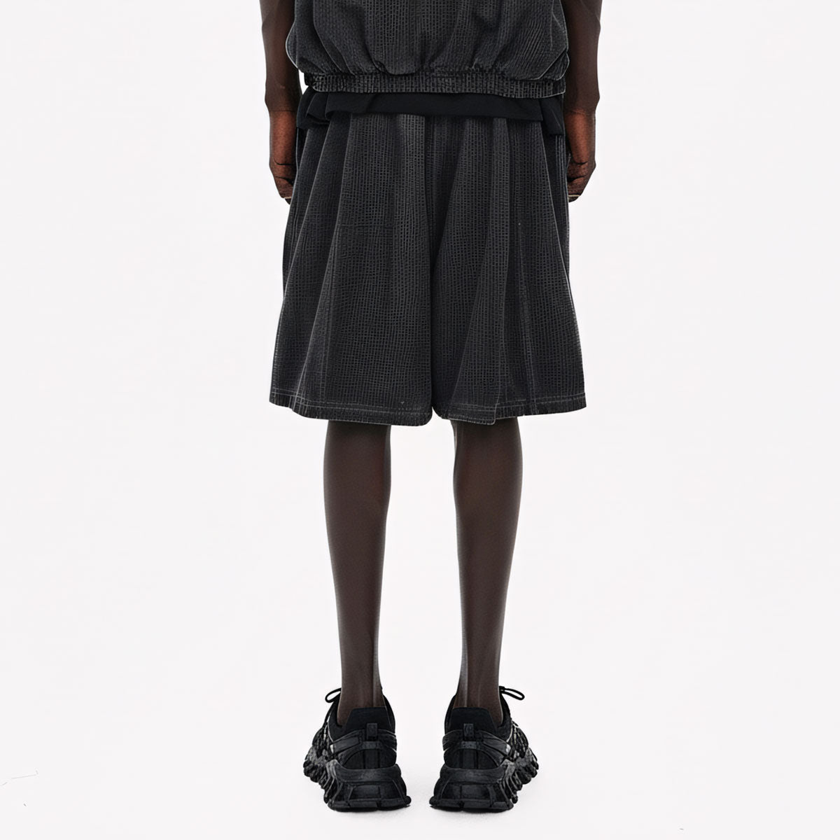 Breathable Mesh Athletic Elastic Waist Training Shorts