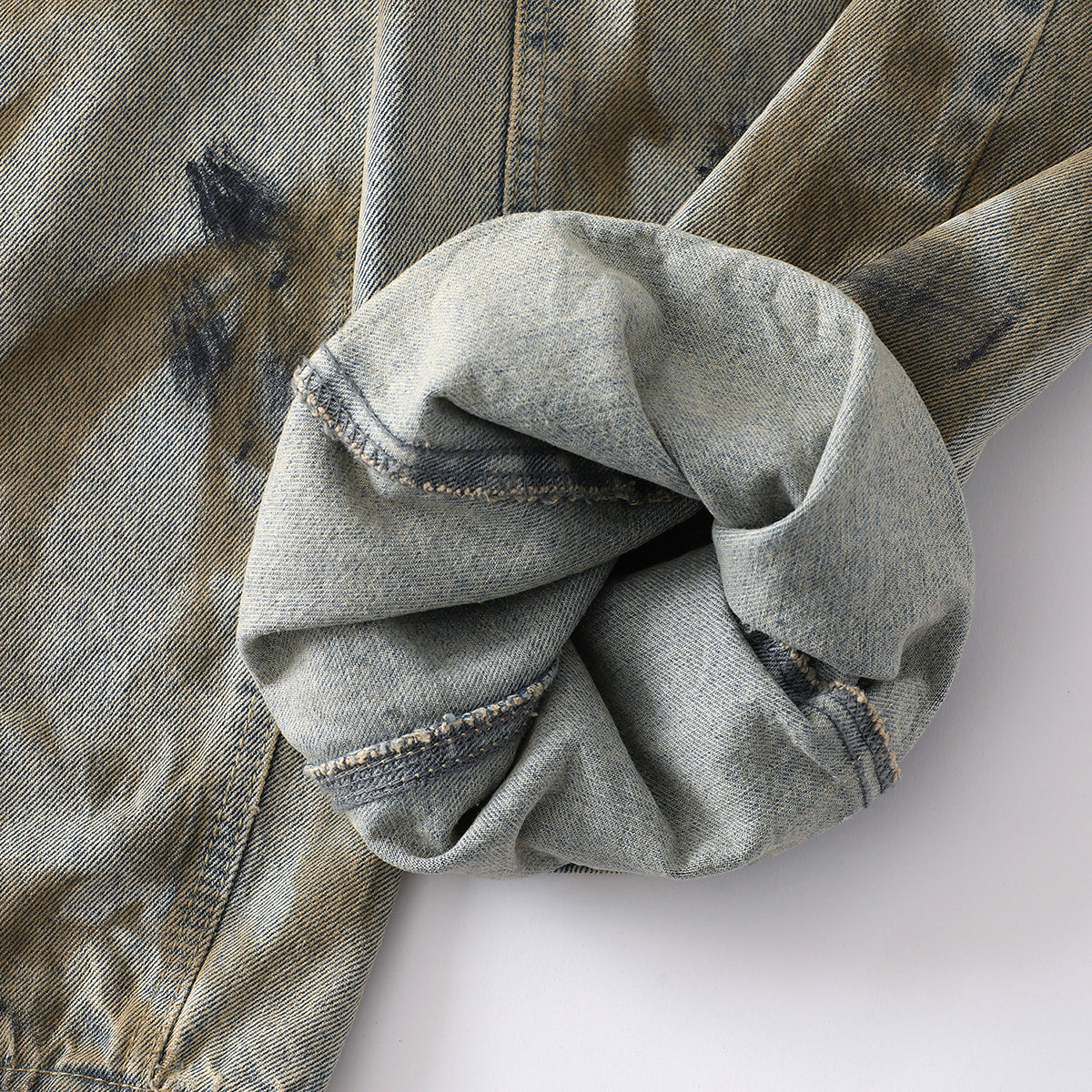 Vintage Tie-Dye Barrel-Leg Distressed Jeans