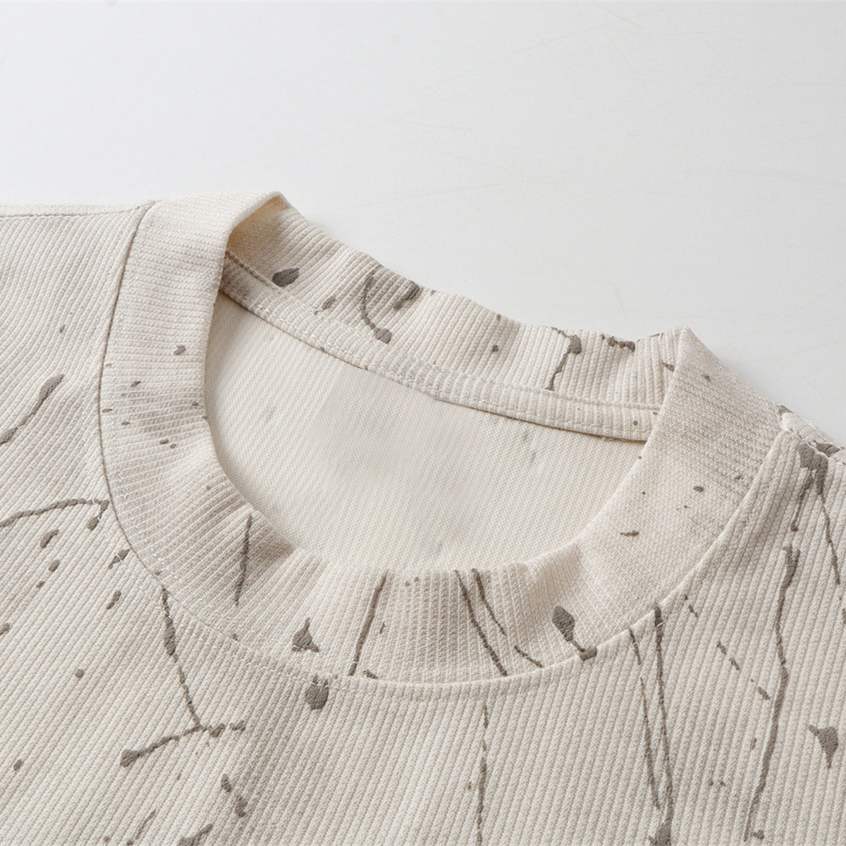 Gradient Jacquard Crack Distressed Statement Tee