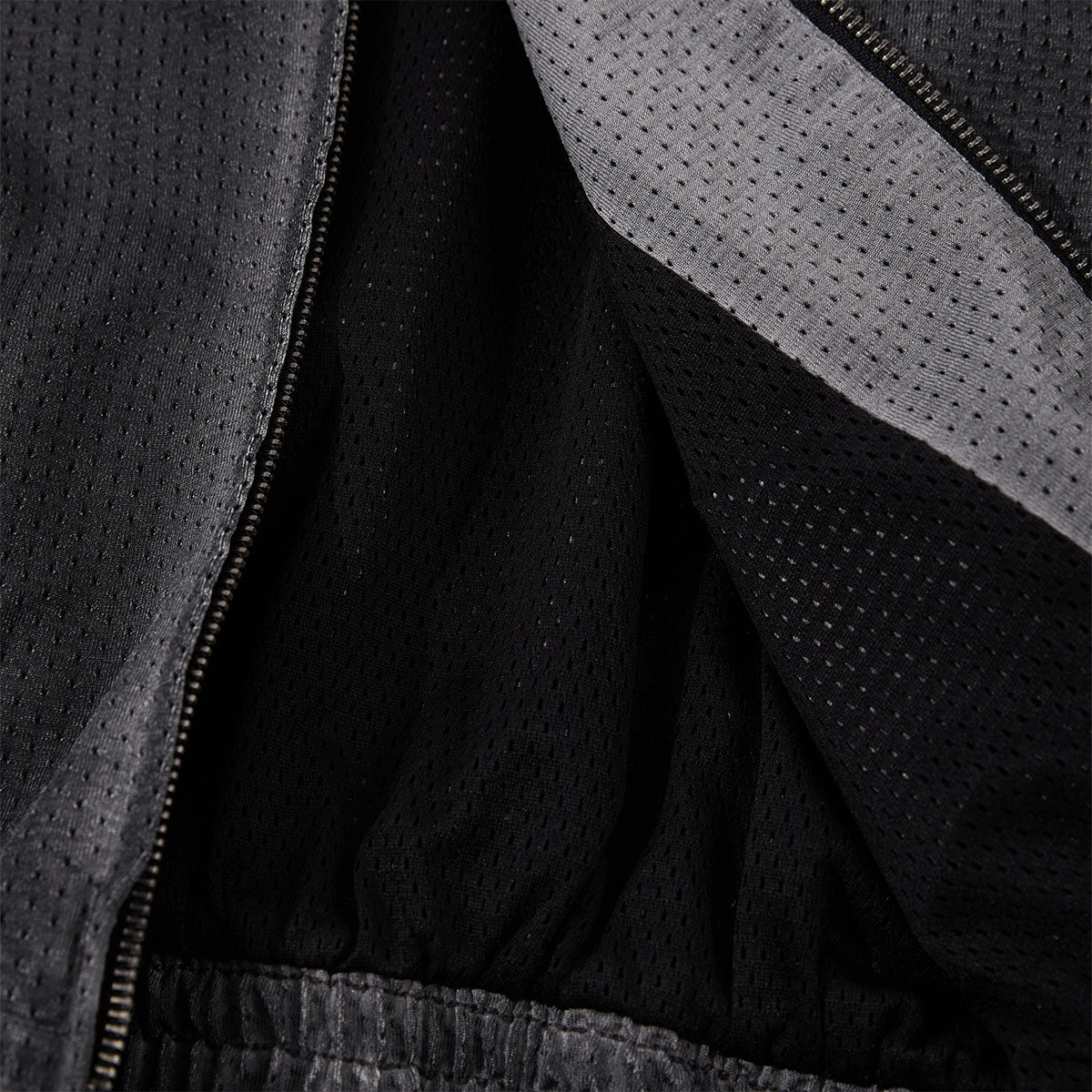 Lightweight Mesh Stand Collar Zip Vest