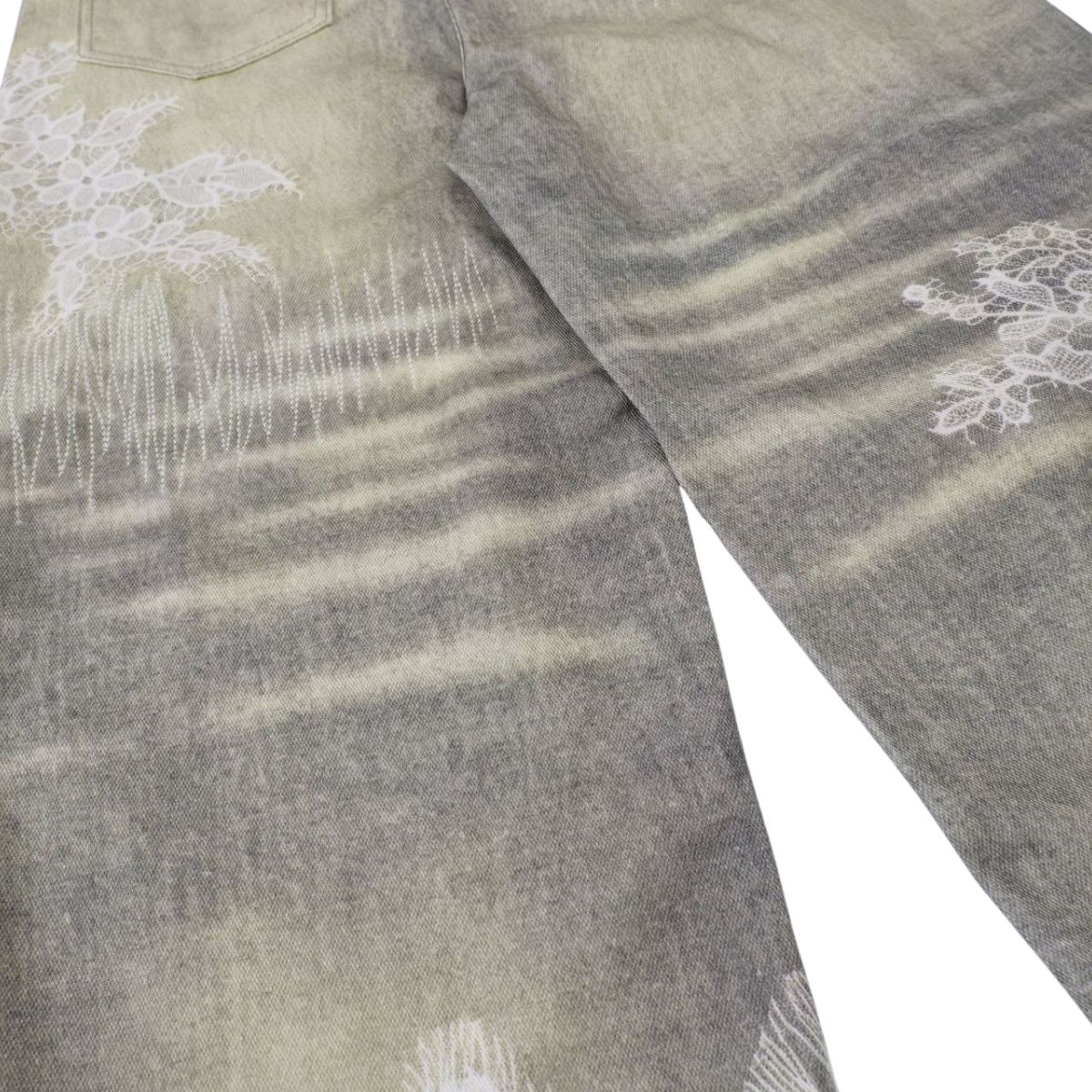 Smoke Rise Lace Print Straight Leg Ripped Jeans