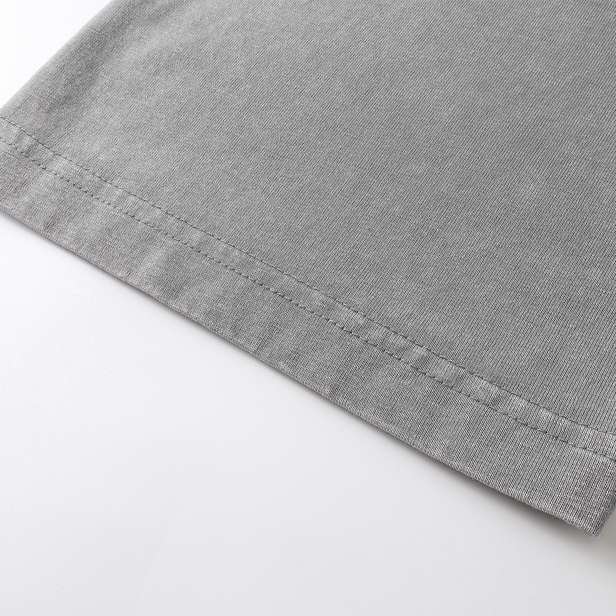 Batik Vintage Washed V-Neck T-Shirt 250gsm