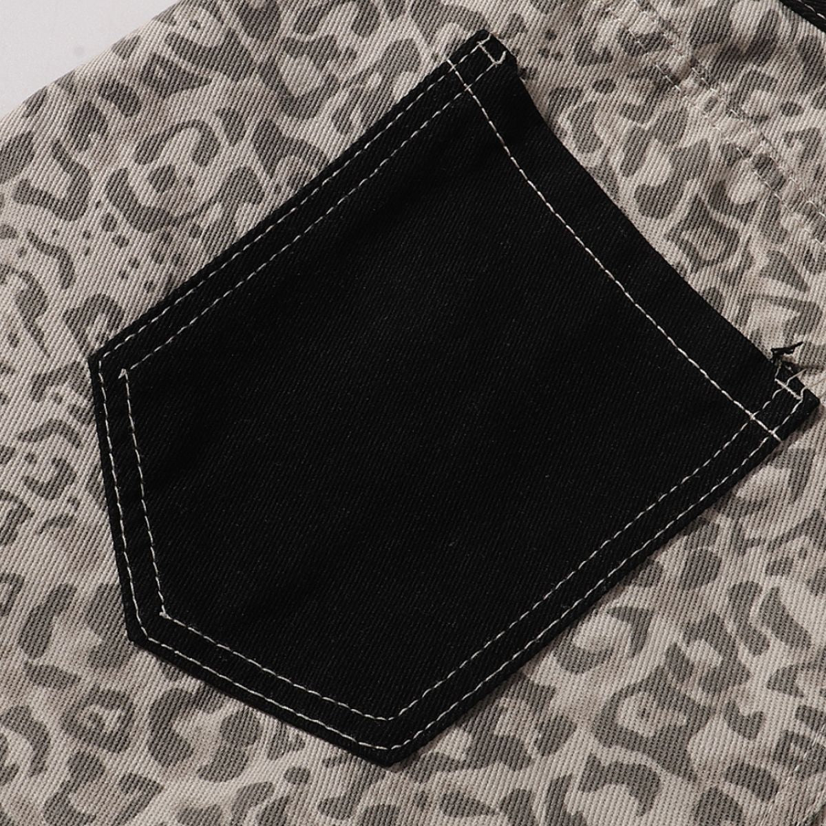 Vintage Leopard Print Balloon Leg Jeans