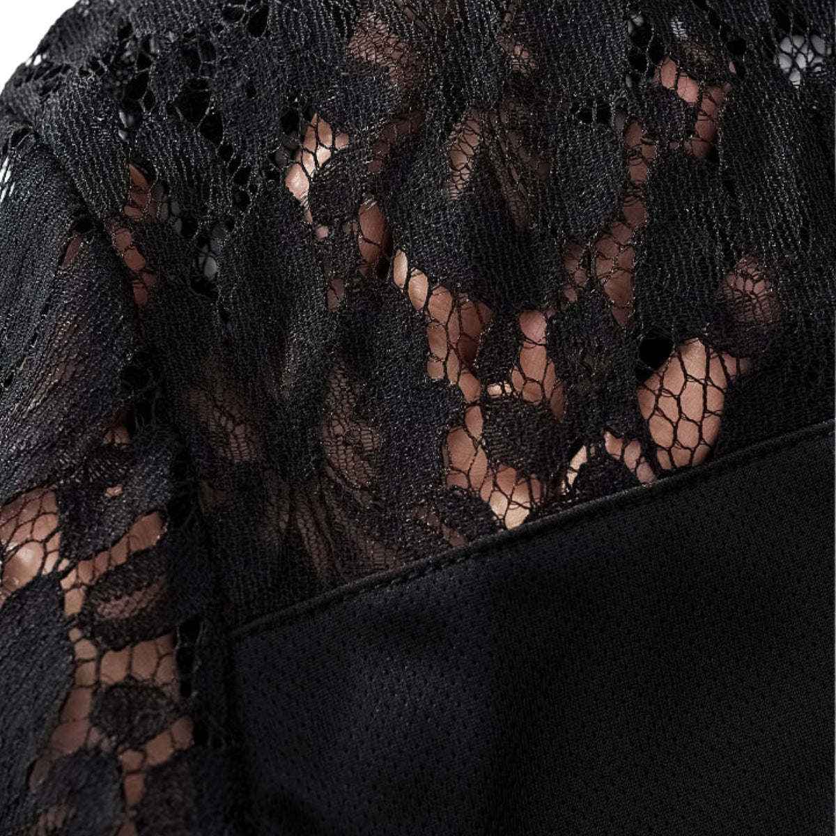 Openwork Lace-Stitching V-Neck Boxy Tee