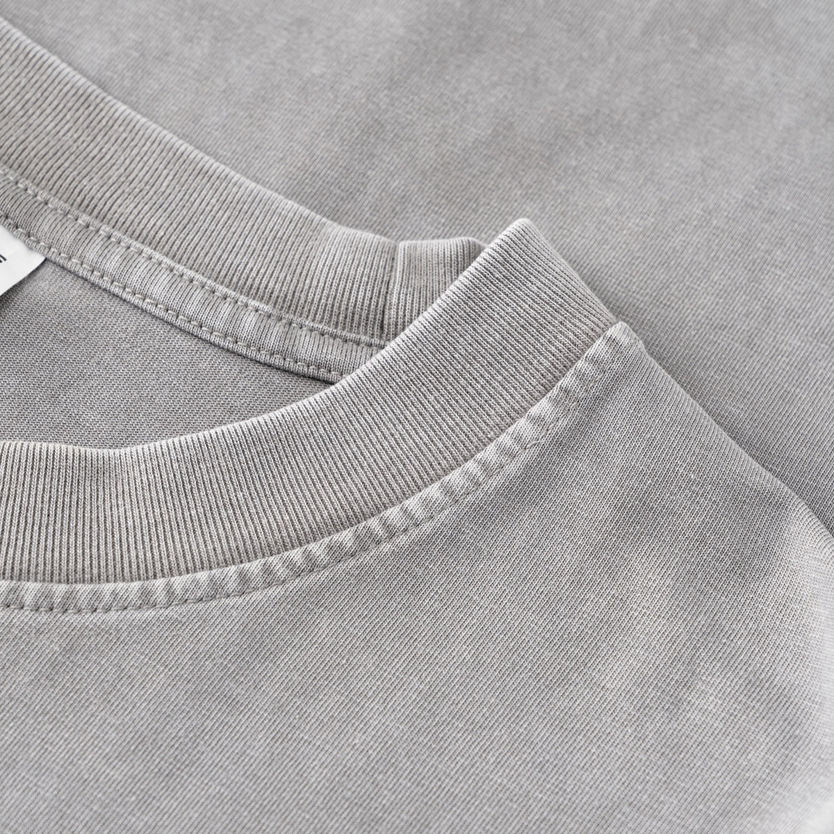 Camiseta holgada con lavado vintage de 275 g/m²