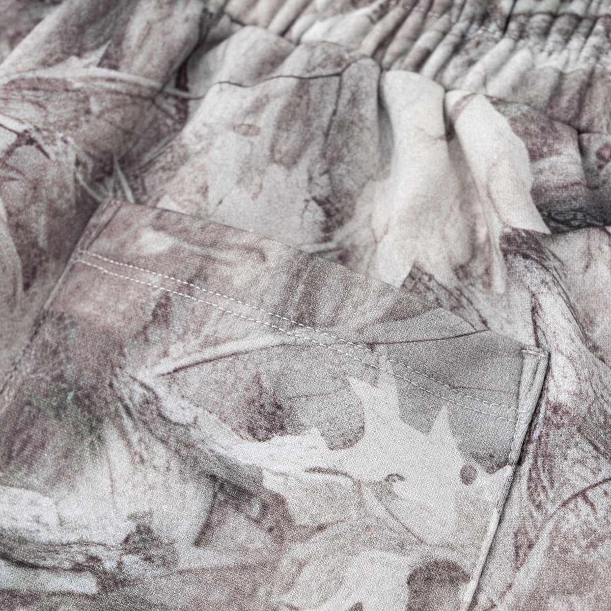 Relaxed Branch Camouflage Fleece Sweatpants