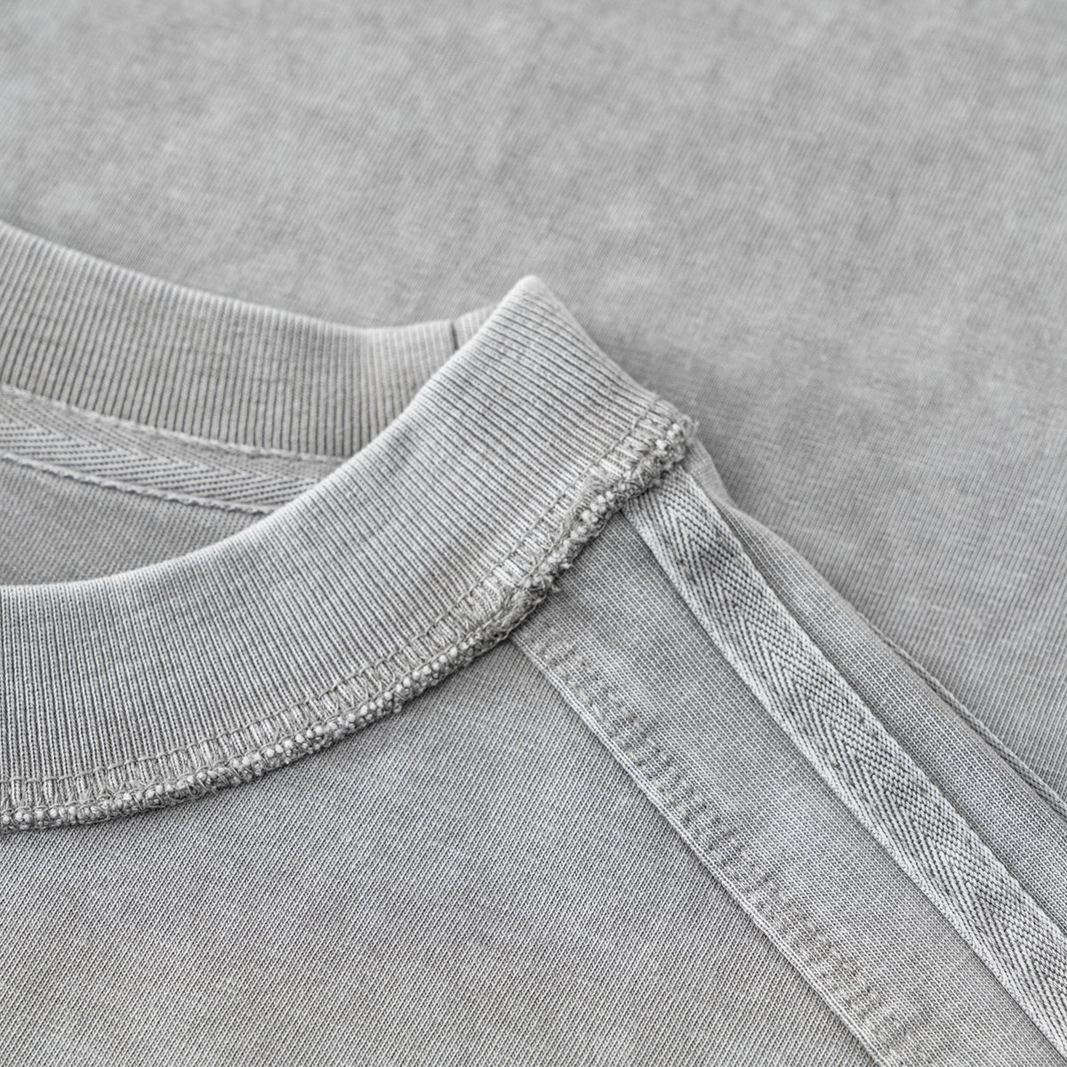 Camiseta lavada con efecto descolorido en el reverso, 285 g/m²