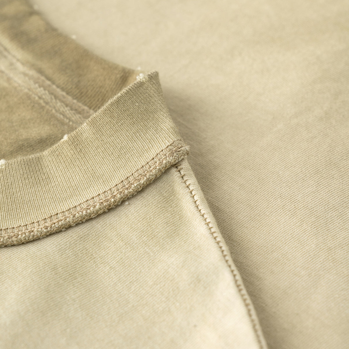 Camiseta holgada desgastada con lavado pesado de 275 g/m²