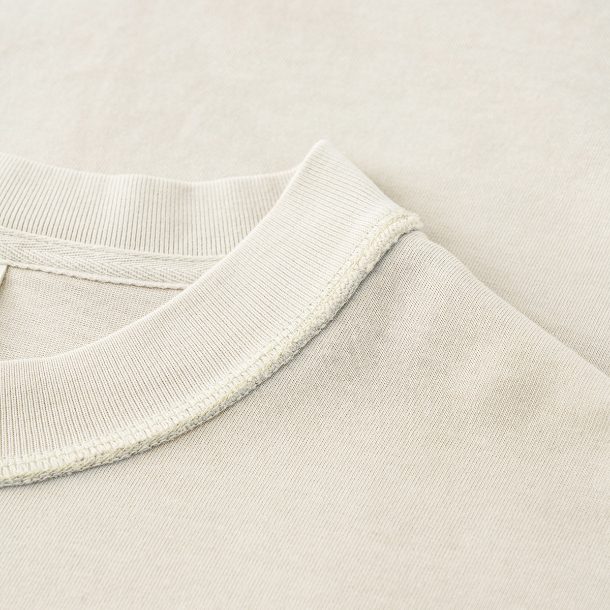 Camiseta con lavado inverso vintage de 275 g/m²