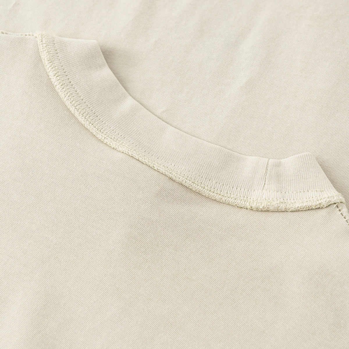 Camiseta con lavado inverso vintage de 275 g/m²