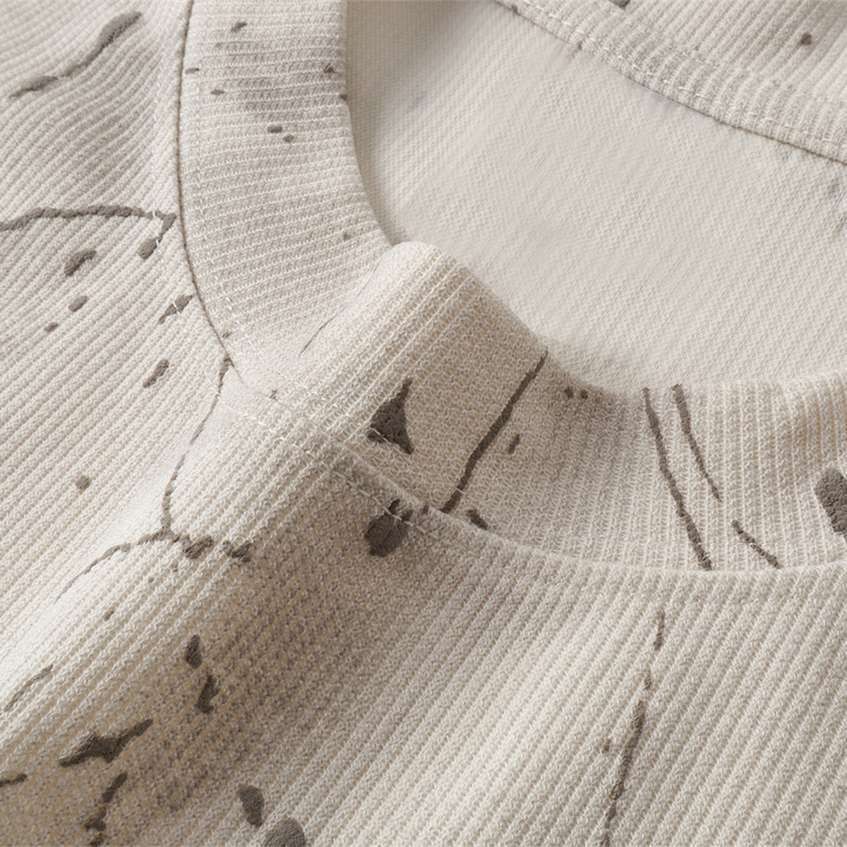 Gradient Jacquard Crack Distressed Statement Tee