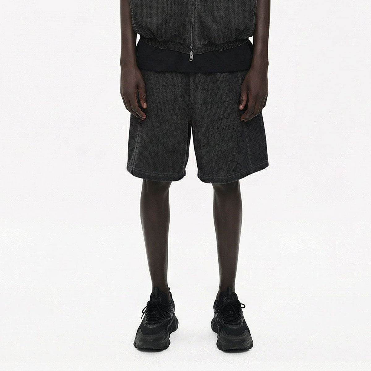 Breathable Mesh Athletic Elastic Waist Training Shorts