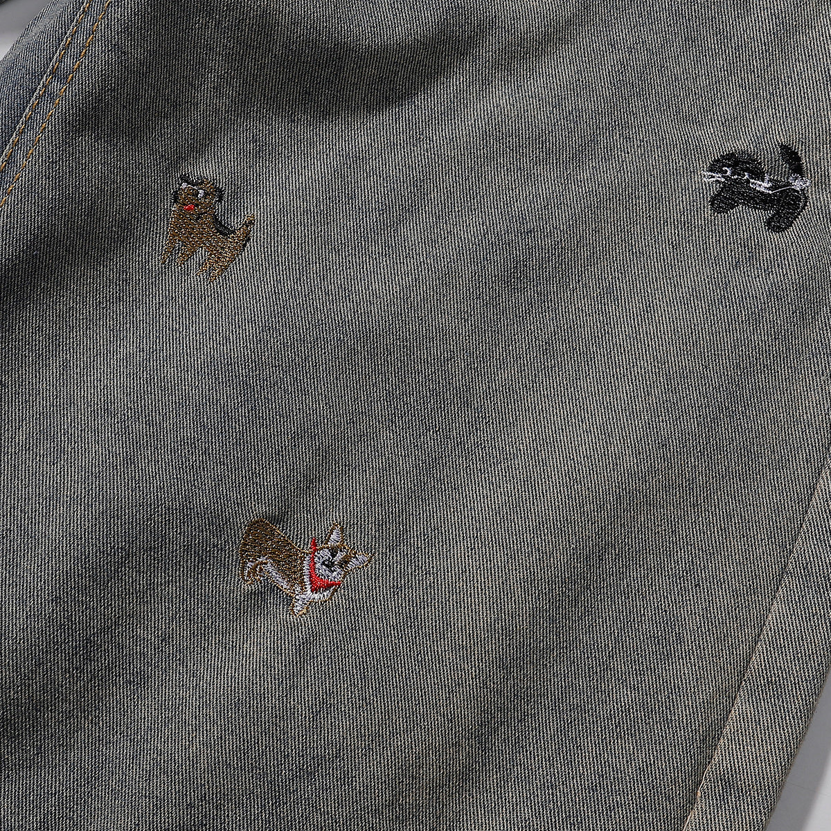 Dog Embroidery Design Vintage Washed Denim Shorts