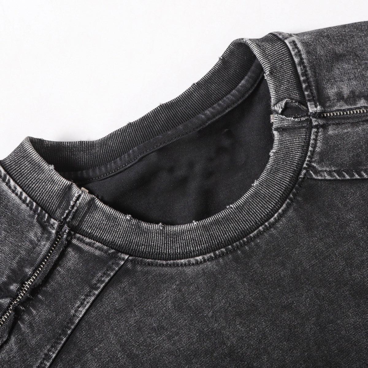 Structural Panels Sleeve Zipper Vintage Washed Short Sleeve Tee