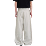 Minimalist Wide-Leg Pleated Pants