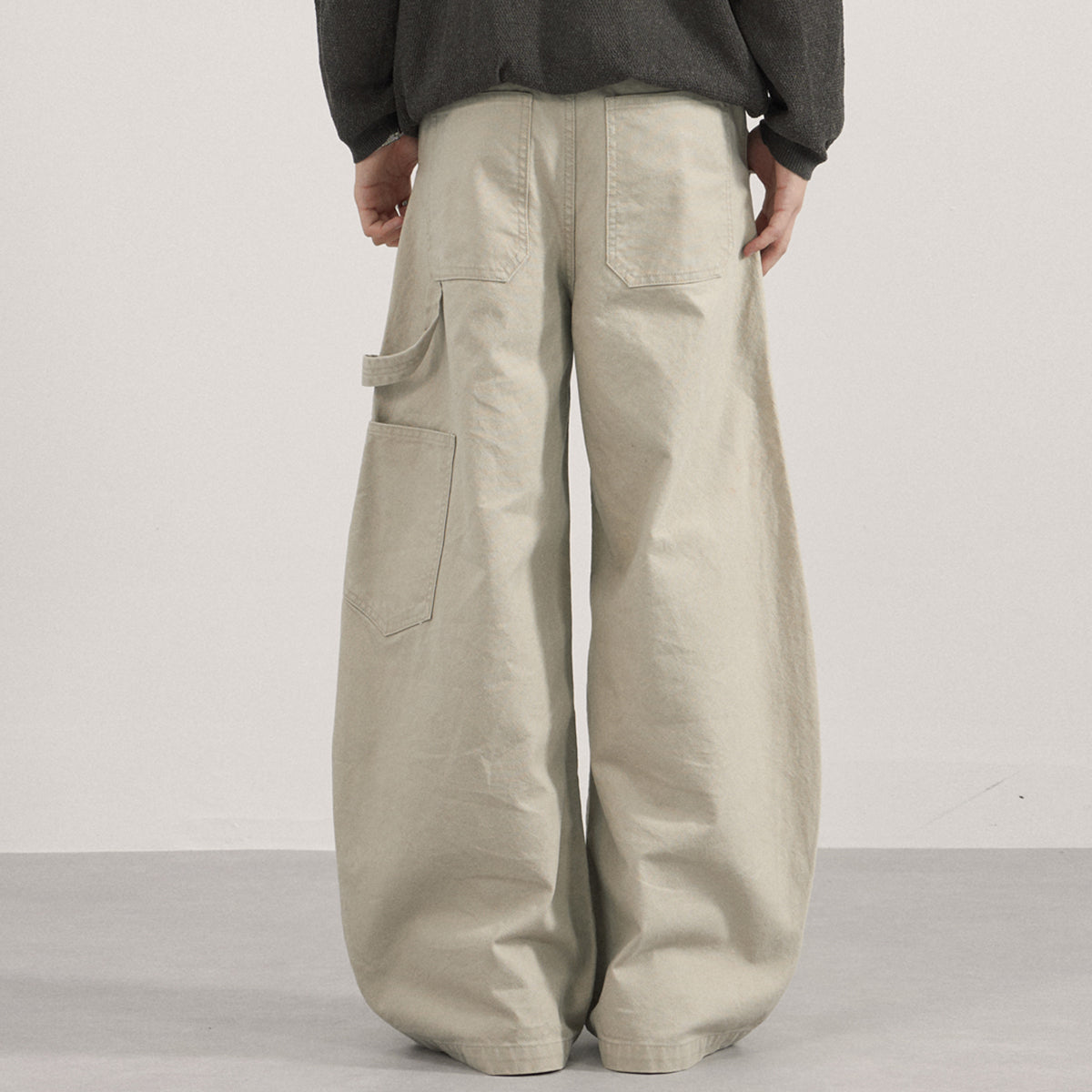 Curved Seam Cargo Loose Fit Pants