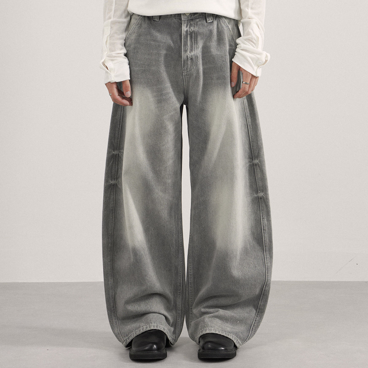 Vintage Gray Distressed High Waist Jeans