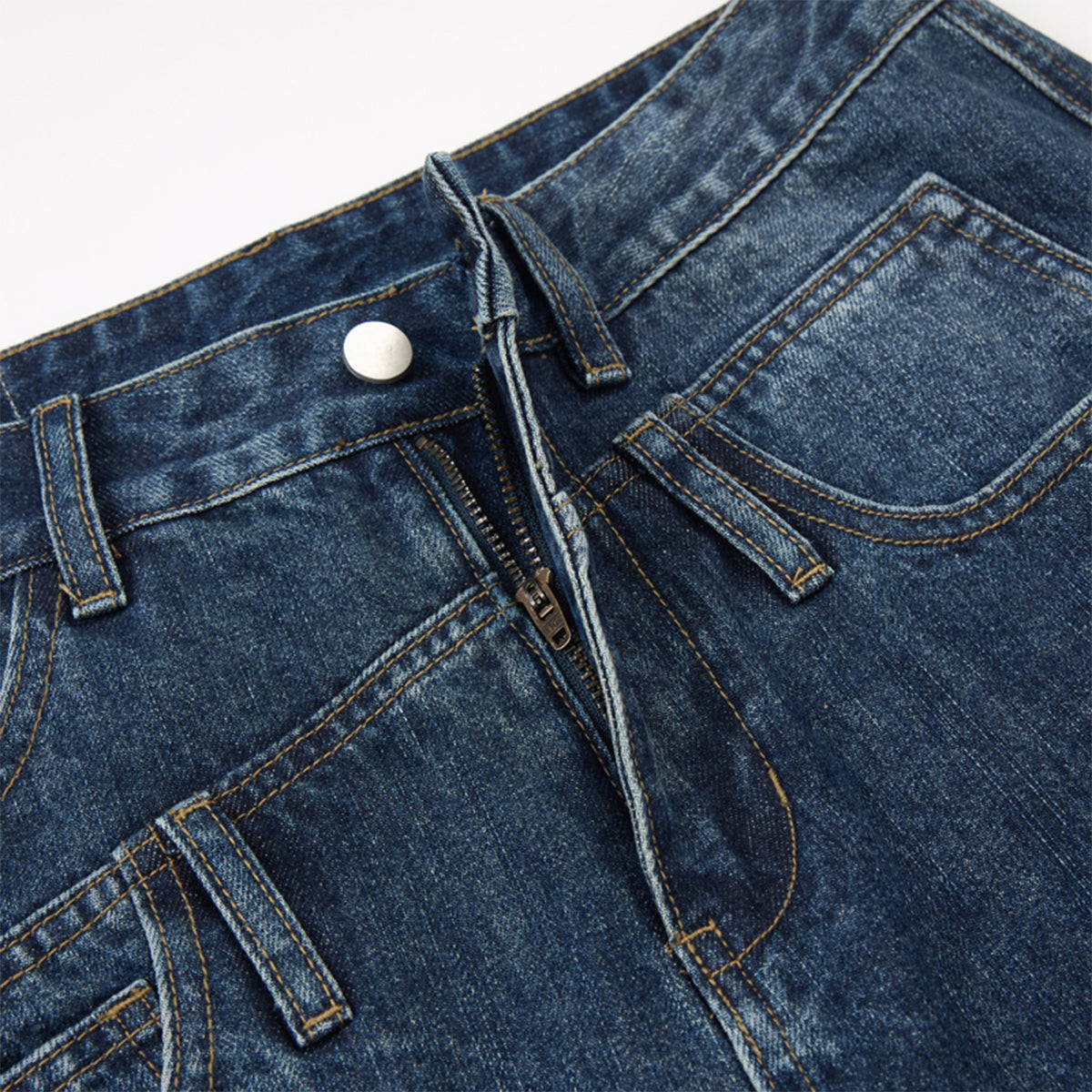 Light Wash High Waist Relaxed Wide Leg Jeans