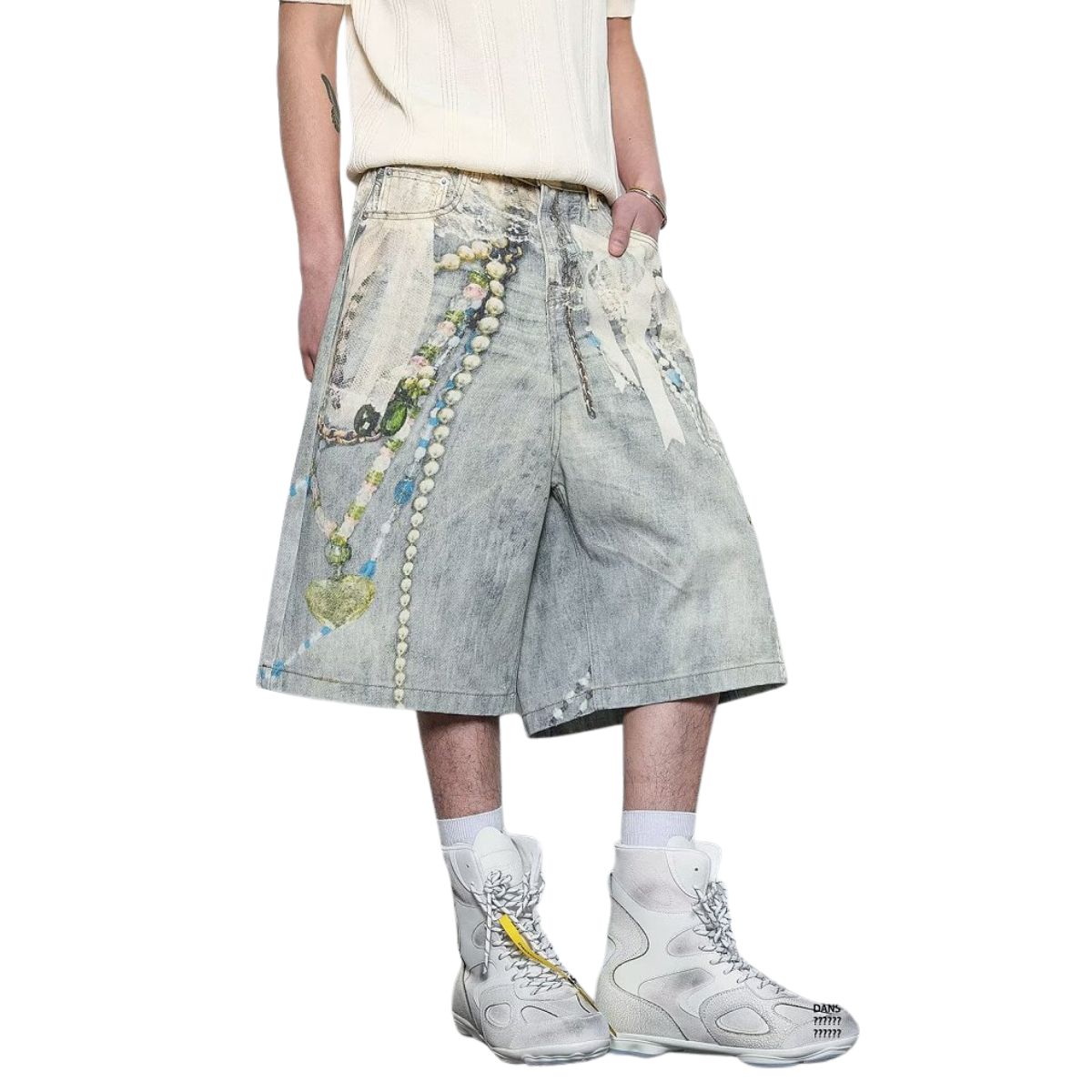 Vintage Graphic Print Relaxed Fit Denim Capri Shorts