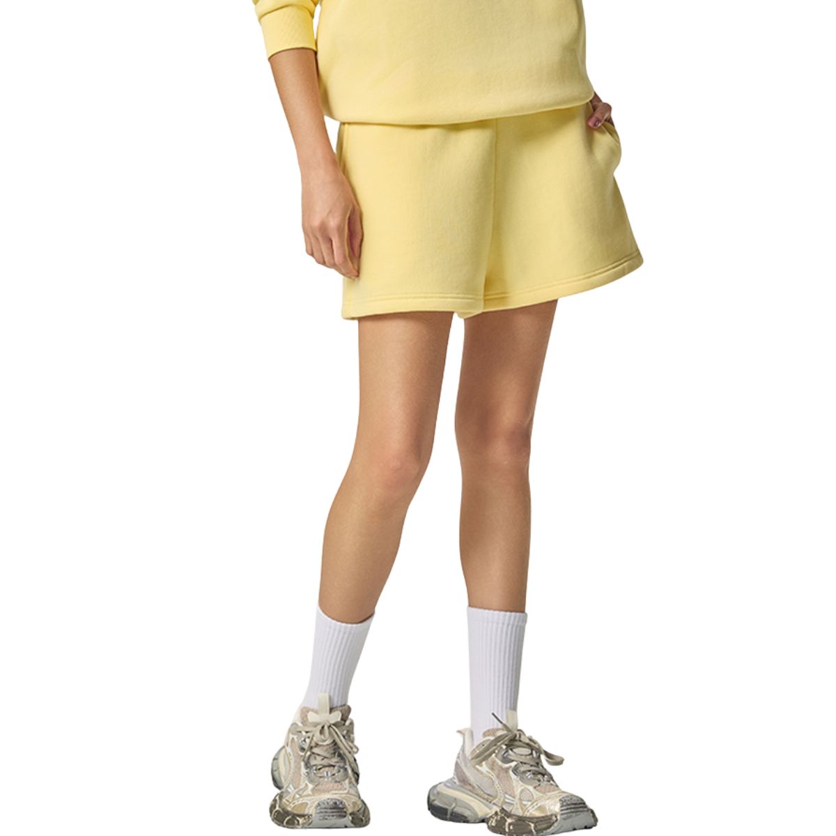 Women's Relaxed Solid Fleece Sweatshorts