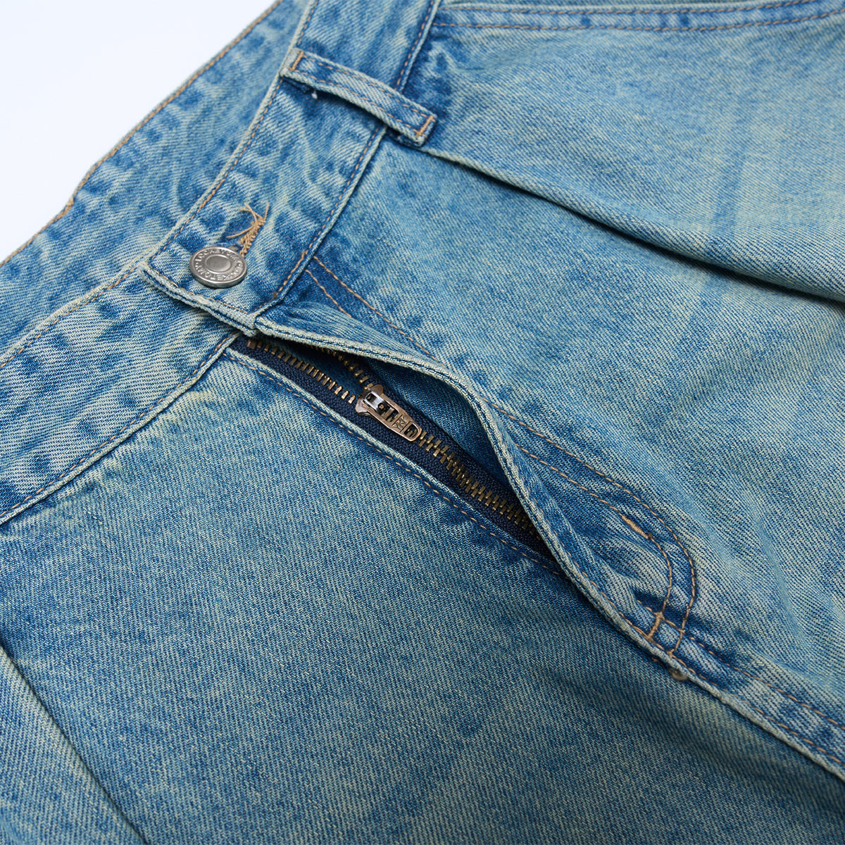 Vintage Washed Wide Leg Pleated Relaxed Jeans