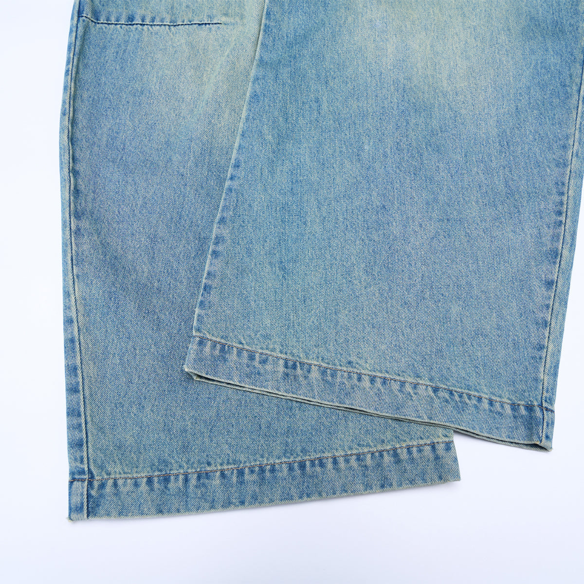 Vintage Washed Wide Leg Pleated Relaxed Jeans