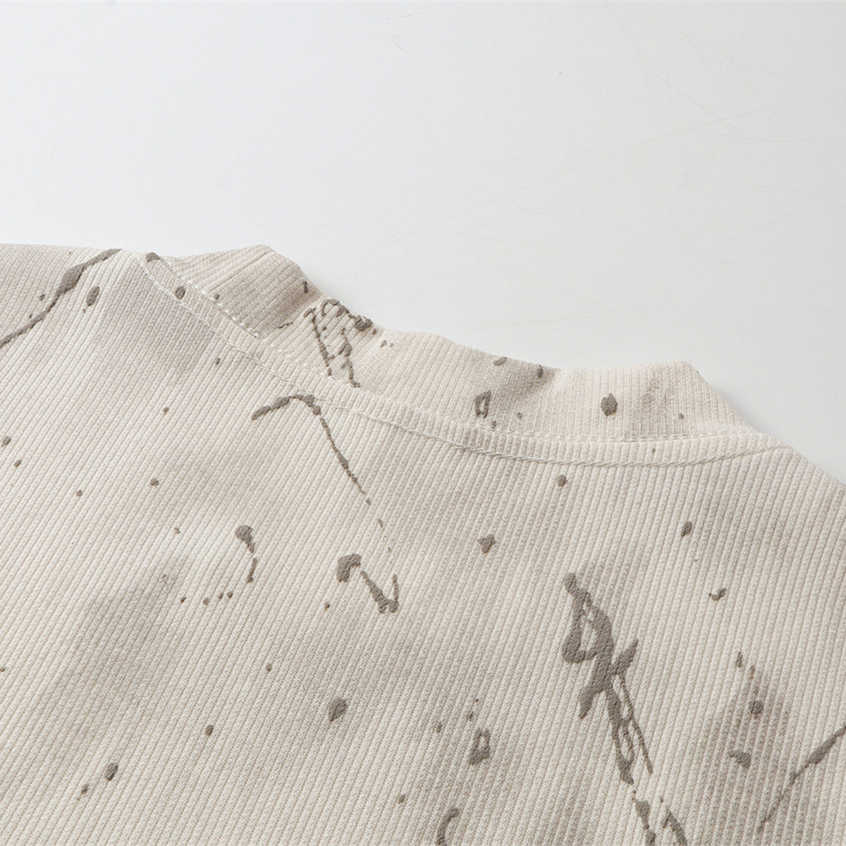 Gradient Jacquard Crack Distressed Statement Tee